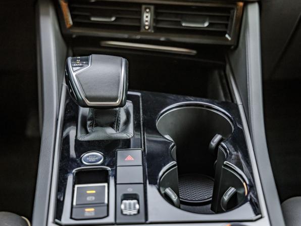 Volkswagen Touareg III с пробегом 2019 года, цена 4 598 000 рублей, 42137 км, внедорожник, Автокод Объявления