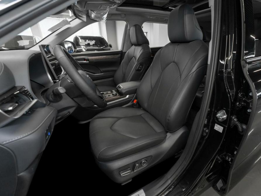 Toyota Highlander IV (XU70) Москва  - изображение 9