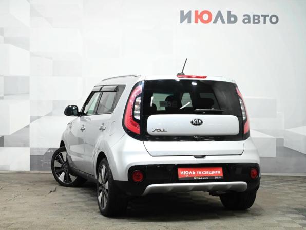 Kia Soul II Рестайлинг с пробегом 2018 года, цена 1 850 000 рублей, 97293 км, хэтчбек, Автокод Объявления