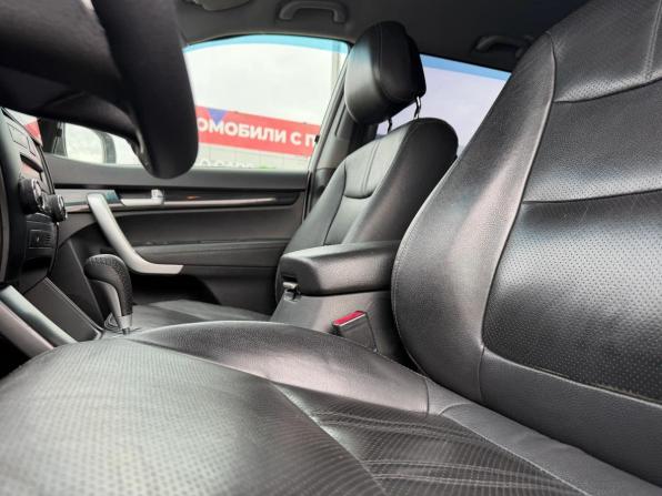 Kia Sorento II с пробегом 2012 года, цена 1 399 000 рублей, 238240 км, внедорожник, Автокод Объявления