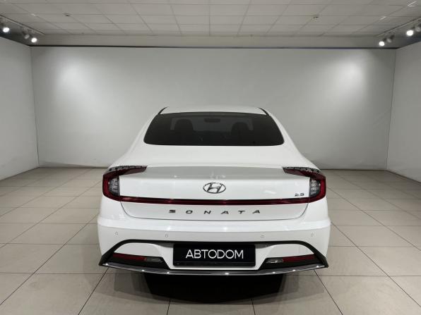 Hyundai Sonata VIII (DN8) с пробегом 2021 года, цена 2 790 000 рублей, 41845 км, седан, Автокод Объявления