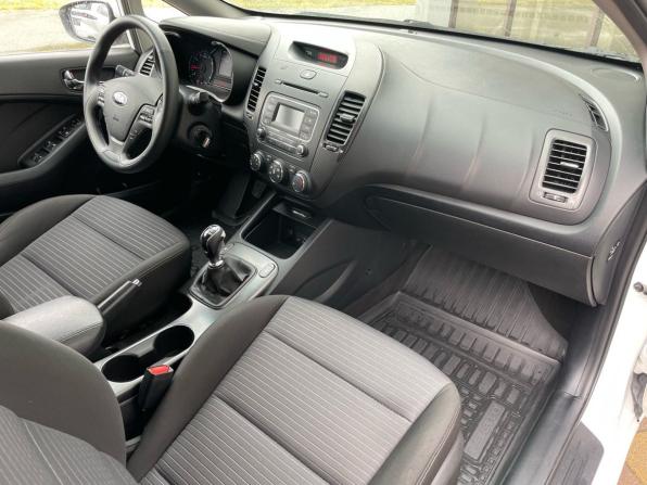 Kia Cerato III с пробегом 2015 года, цена 1 230 000 рублей, 107919 км, седан, Автокод Объявления