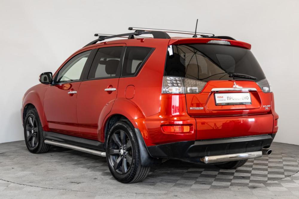 Mitsubishi Outlander II Рестайлинг Санкт-Петербург  - изображение 8