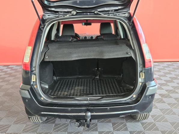 Ford Fusion I Рестайлинг с пробегом 2007 года, цена 235 000 рублей, 220000 км, хэтчбек, Автокод Объявления
