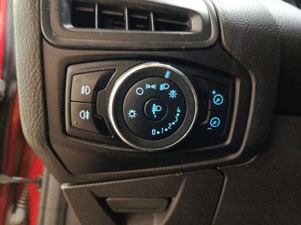 Ford Focus III с пробегом 2011 года, цена 600 000 рублей, 212071 км, хэтчбек, Автокод Объявления