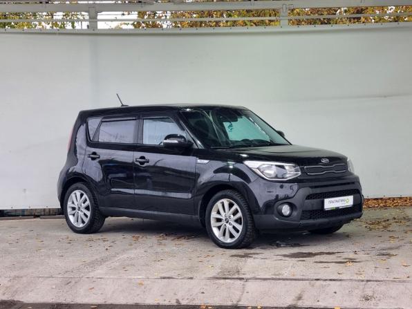 Kia Soul II Рестайлинг с пробегом 2018 года, цена 1 455 000 рублей, 111712 км, хэтчбек, Автокод Объявления