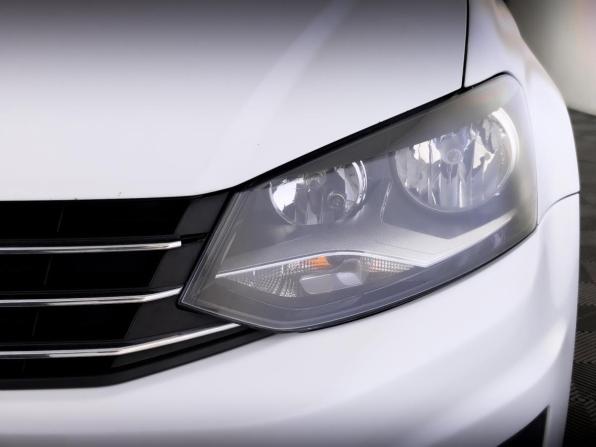 Volkswagen Polo V Рестайлинг с пробегом 2018 года, цена 1 055 000 рублей, 103613 км, седан, Автокод Объявления