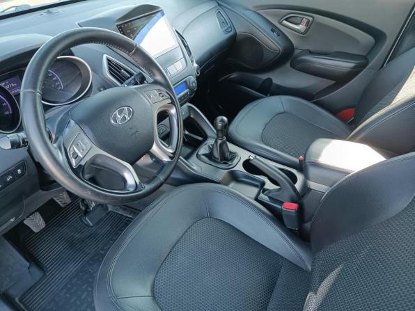 Hyundai ix35 I с пробегом 2010 года, цена 930 000 рублей, 272010 км, внедорожник, Автокод Объявления