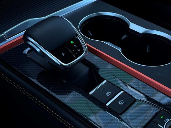 Omoda S5 GT с пробегом 2024 года, цена 1 443 900 рублей, 7391 км, седан, Автокод Объявления