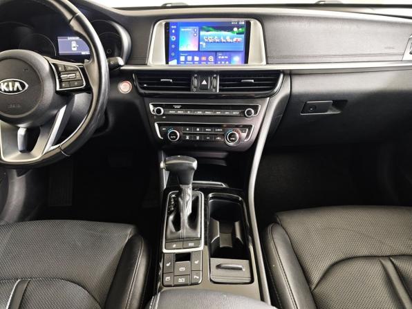 Kia Optima IV Рестайлинг с пробегом 2019 года, цена 1 897 000 рублей, 60212 км, седан, Автокод Объявления