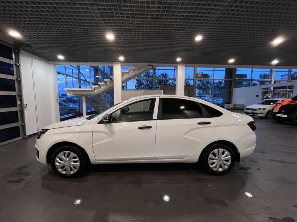 Lada (ВАЗ) Vesta I Рестайлинг (NG) с пробегом 2023 года, цена 999 000 рублей, 45997 км, седан, Автокод Объявления