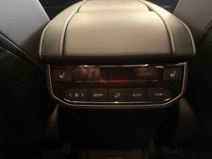 Toyota Highlander IV (XU70) Челябинск  - изображение 18