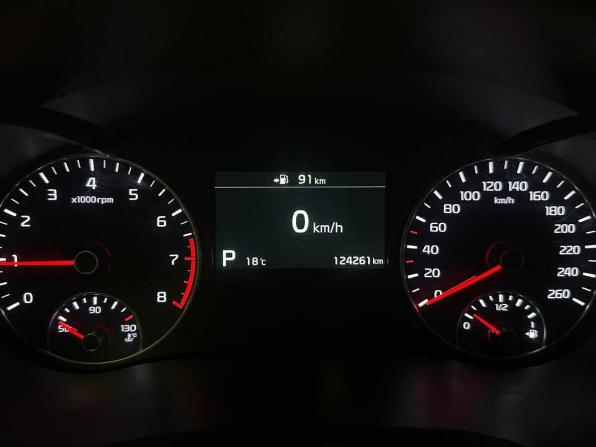 Kia Optima IV Рестайлинг с пробегом 2018 года, цена 1 989 000 рублей, 124261 км, седан, Автокод Объявления