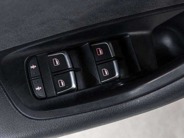 Audi A6 allroad III (C7) Рестайлинг с пробегом 2016 года, цена 2 999 000 рублей, 193964 км, универсал, Автокод Объявления