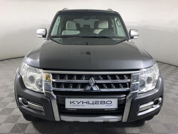 Mitsubishi Pajero IV Рестайлинг 2 с пробегом 2017 года, цена 2 910 000 рублей, 148359 км, внедорожник, Автокод Объявления