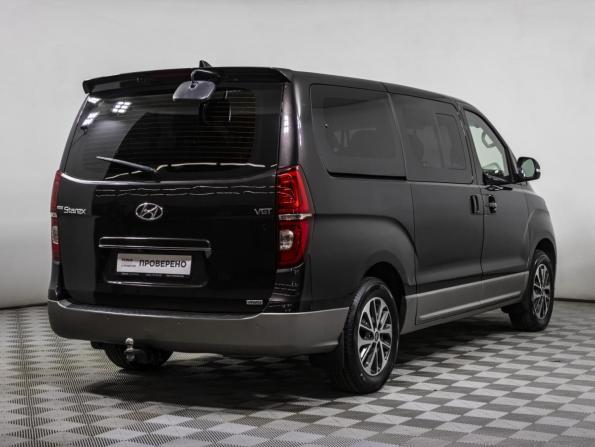 Hyundai Grand Starex I Рестайлинг 2 с пробегом 2018 года, цена 3 638 000 рублей, 108001 км, минивэн, Автокод Объявления