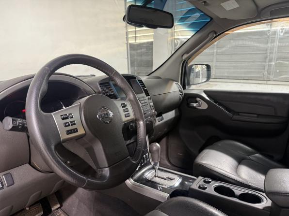 Nissan Pathfinder III Рестайлинг с пробегом 2010 года, цена 1 499 800 рублей, 227000 км, внедорожник, Автокод Объявления