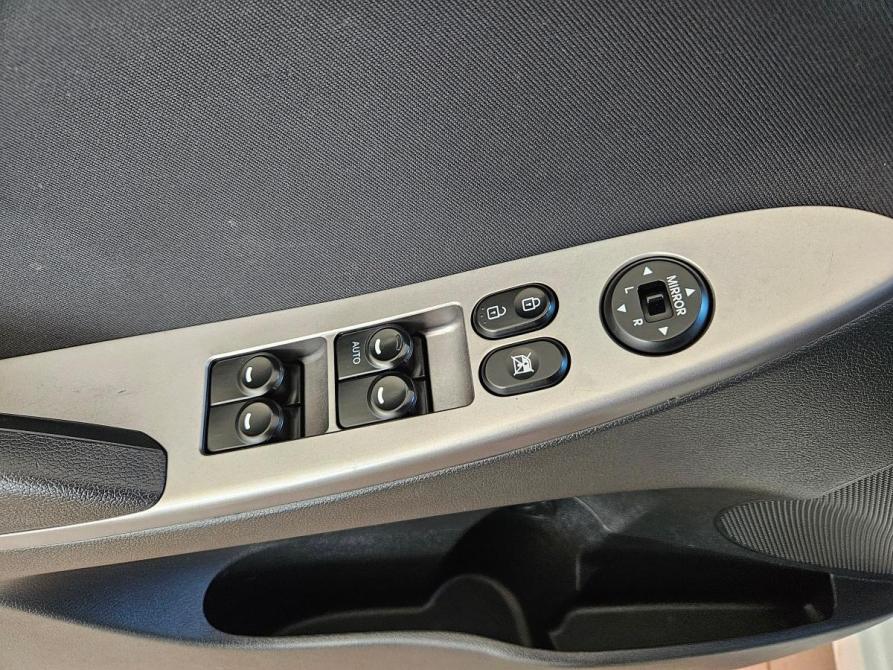 Hyundai Solaris I Рестайлинг Вологда  - изображение 16