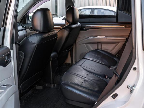 Mitsubishi Pajero Sport II Рестайлинг с пробегом 2015 года, цена 2 340 000 рублей, 107308 км, внедорожник, Автокод Объявления