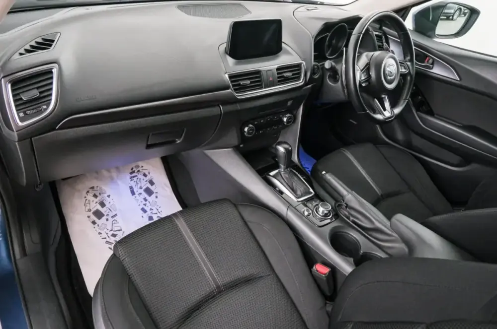 Mazda Axela III Рестайлинг Красноярск  - изображение 13