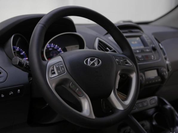 Hyundai ix35 I Рестайлинг с пробегом 2014 года, цена 849 000 рублей, 128068 км, внедорожник, Автокод Объявления
