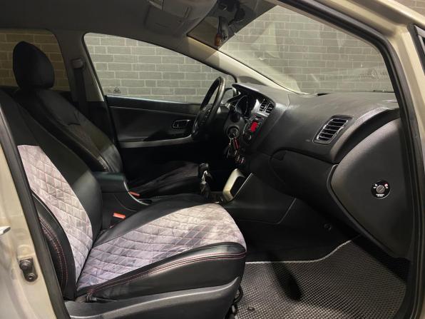 Kia Ceed II с пробегом 2013 года, цена 990 000 рублей, 148994 км, хэтчбек, Автокод Объявления