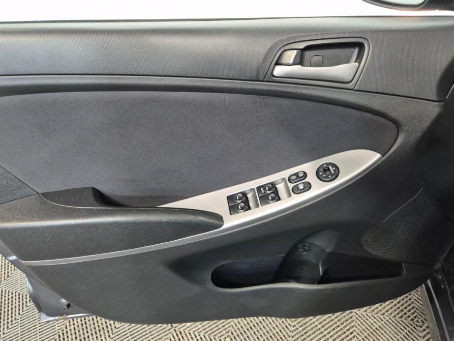 Hyundai Solaris I Рестайлинг Пермь  - изображение 17