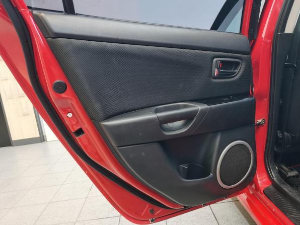 Mazda 3 I (BK) Рестайлинг с пробегом 2008 года, цена 550 000 рублей, 284405 км, седан, Автокод Объявления