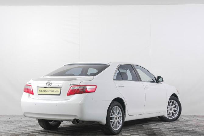 Toyota Camry VI (XV40) Рестайлинг с пробегом 2011 года, цена 1 099 000 рублей, 161000 км, седан, Автокод Объявления