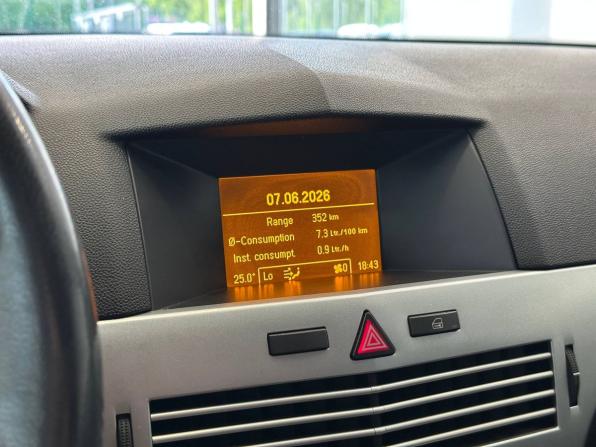 Opel Astra H Рестайлинг с пробегом 2009 года, цена 587 000 рублей, 242601 км, универсал, Автокод Объявления