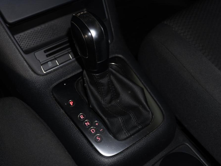 Volkswagen Golf Plus II Санкт-Петербург  - изображение 12