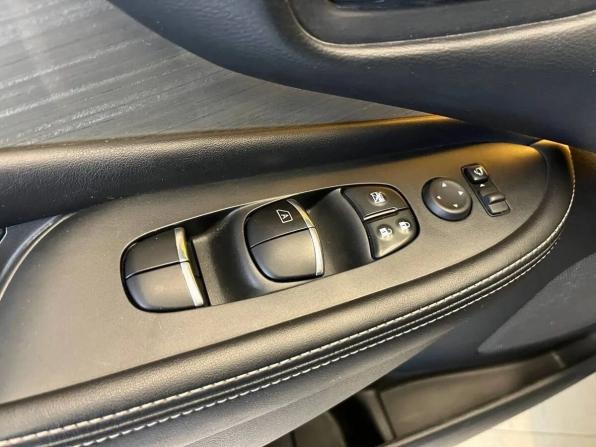 Nissan Murano III (Z52) с пробегом 2021 года, цена 3 200 000 рублей, 102000 км, внедорожник, Автокод Объявления