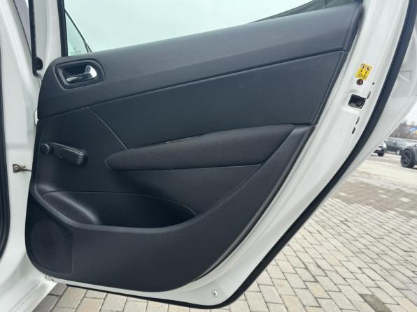 Peugeot 308 I с пробегом 2008 года, цена 450 000 рублей, 202000 км, хэтчбек, Автокод Объявления