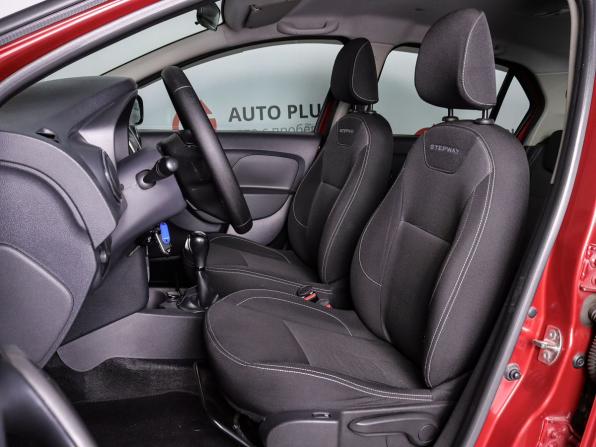 Renault Logan II Рестайлинг с пробегом 2021 года, цена 1 159 000 рублей, 224860 км, седан, Автокод Объявления