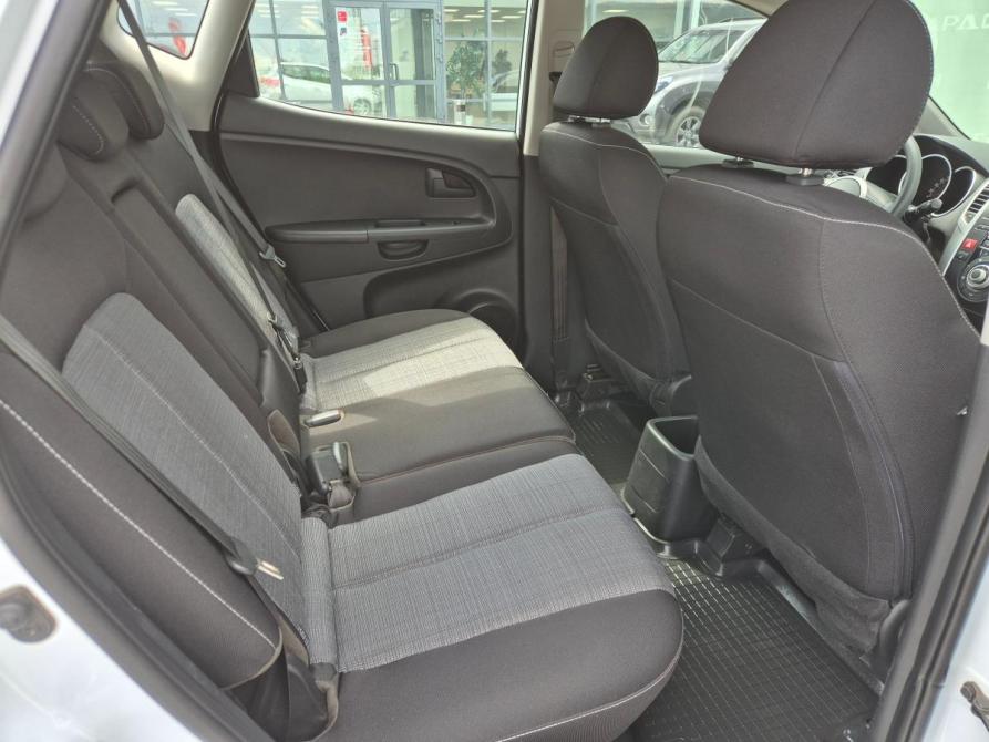 Kia Venga I Екатеринбург  - изображение 8