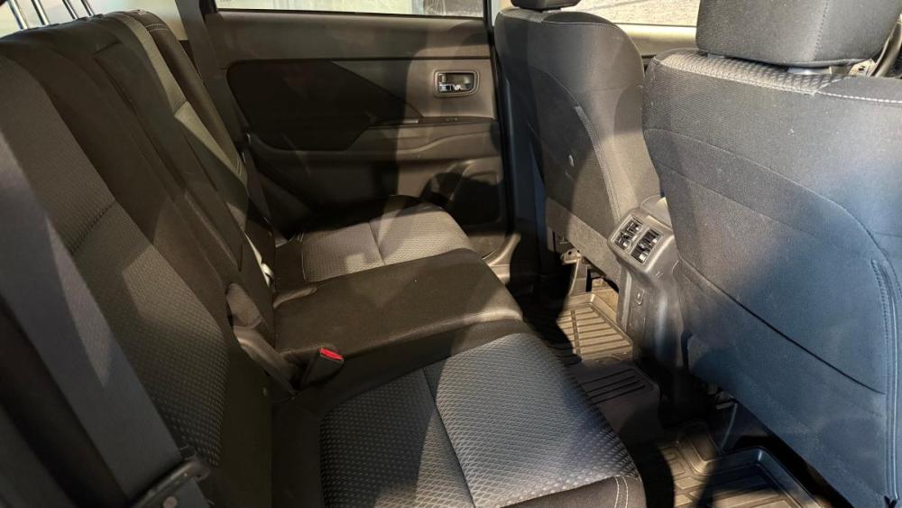 Mitsubishi Outlander III Рестайлинг 3 Санкт-Петербург  - изображение 16