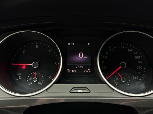 Volkswagen Tiguan II с пробегом 2017 года, цена 2 769 000 рублей, 111149 км, внедорожник, Автокод Объявления