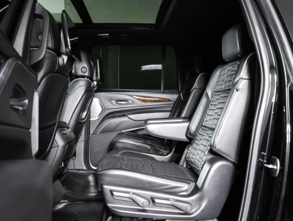 Cadillac Escalade V с пробегом 2022 года, цена 11 500 000 рублей, 52000 км, внедорожник, Автокод Объявления