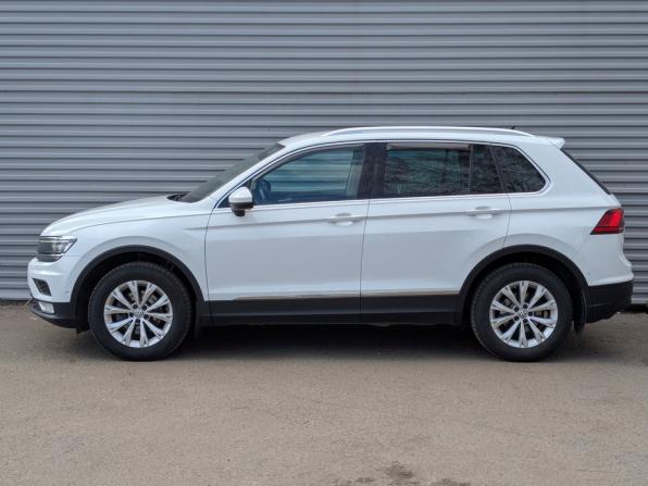 Volkswagen Tiguan II с пробегом 2017 года, цена 2 250 000 рублей, 137561 км, внедорожник, Автокод Объявления
