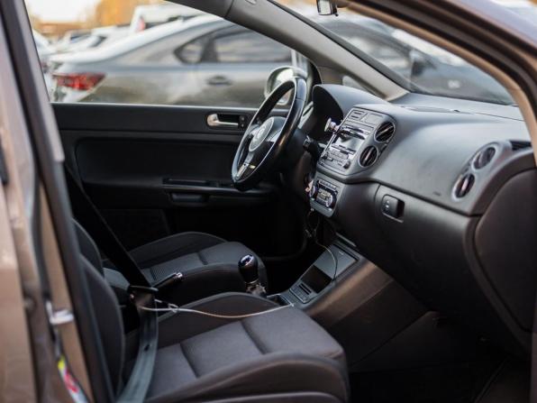Volkswagen Golf Plus II с пробегом 2013 года, цена 544 000 рублей, 286807 км, хэтчбек, Автокод Объявления