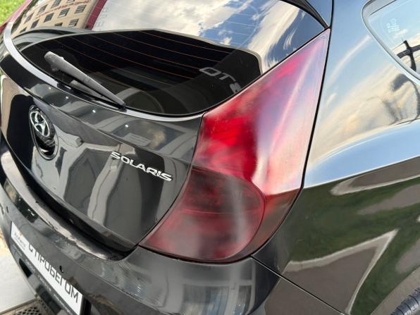 Hyundai Solaris I Рестайлинг с пробегом 2015 года, цена 599 000 рублей, 255000 км, хэтчбек, Автокод Объявления