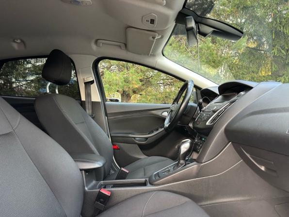Ford Focus III Рестайлинг с пробегом 2017 года, цена 979 000 рублей, 165929 км, хэтчбек, Автокод Объявления
