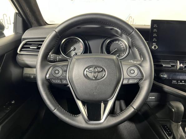 Toyota Camry VIII (XV70) Рестайлинг с пробегом 2021 года, цена 3 139 000 рублей, 57940 км, седан, Автокод Объявления