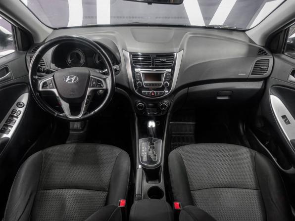 Hyundai Solaris I с пробегом 2014 года, цена 1 019 900 рублей, 111500 км, хэтчбек, Автокод Объявления