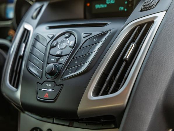 Ford Focus III с пробегом 2015 года, цена 1 028 000 рублей, 57000 км, седан, Автокод Объявления