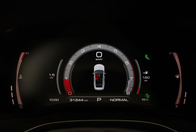 Haval Jolion I Рестайлинг с пробегом 2023 года, цена 2 190 000 рублей, 31224 км, внедорожник, Автокод Объявления