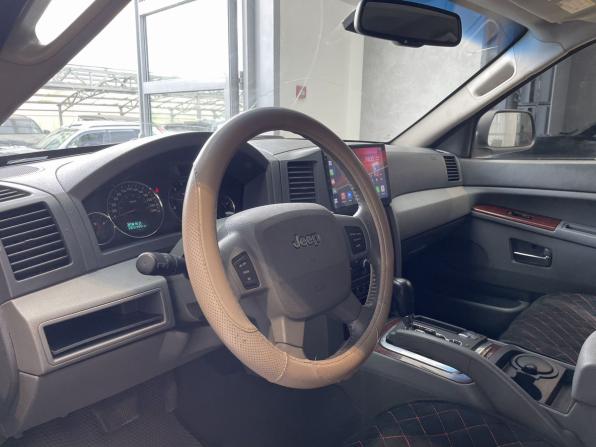 Jeep Grand Cherokee III (WK) с пробегом 2006 года, цена 880 000 рублей, 260000 км, внедорожник, Автокод Объявления