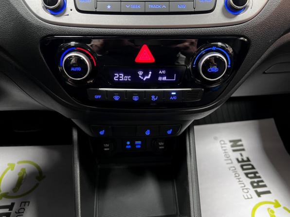 Hyundai Solaris II с пробегом 2018 года, цена 1 545 000 рублей, 89195 км, седан, Автокод Объявления