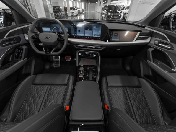 Audi Q5 III с пробегом 2026 года, цена 6 200 000 рублей, 15 км, внедорожник, Автокод Объявления