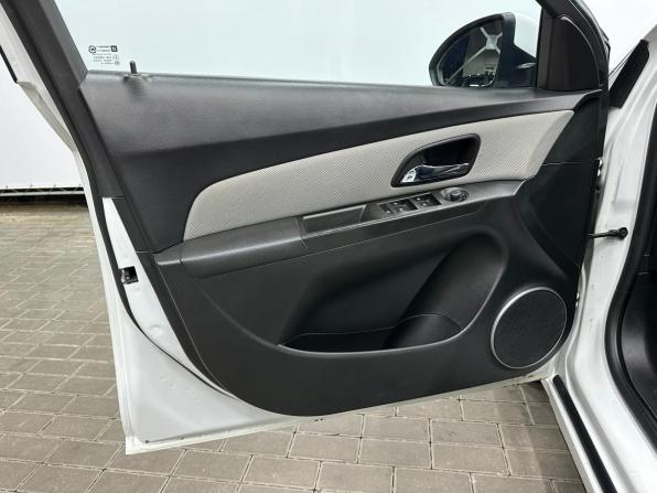 Chevrolet Cruze I Рестайлинг с пробегом 2013 года, цена 799 000 рублей, 105000 км, хэтчбек, Автокод Объявления
